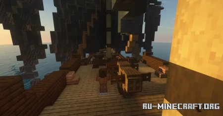  Crimson Queen - Fantasy Pirate Ship  Minecraft